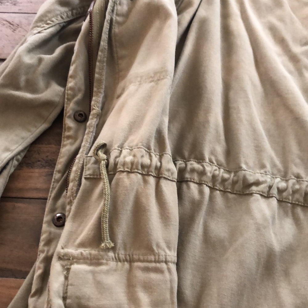 Jacket - Picture 4 of 7